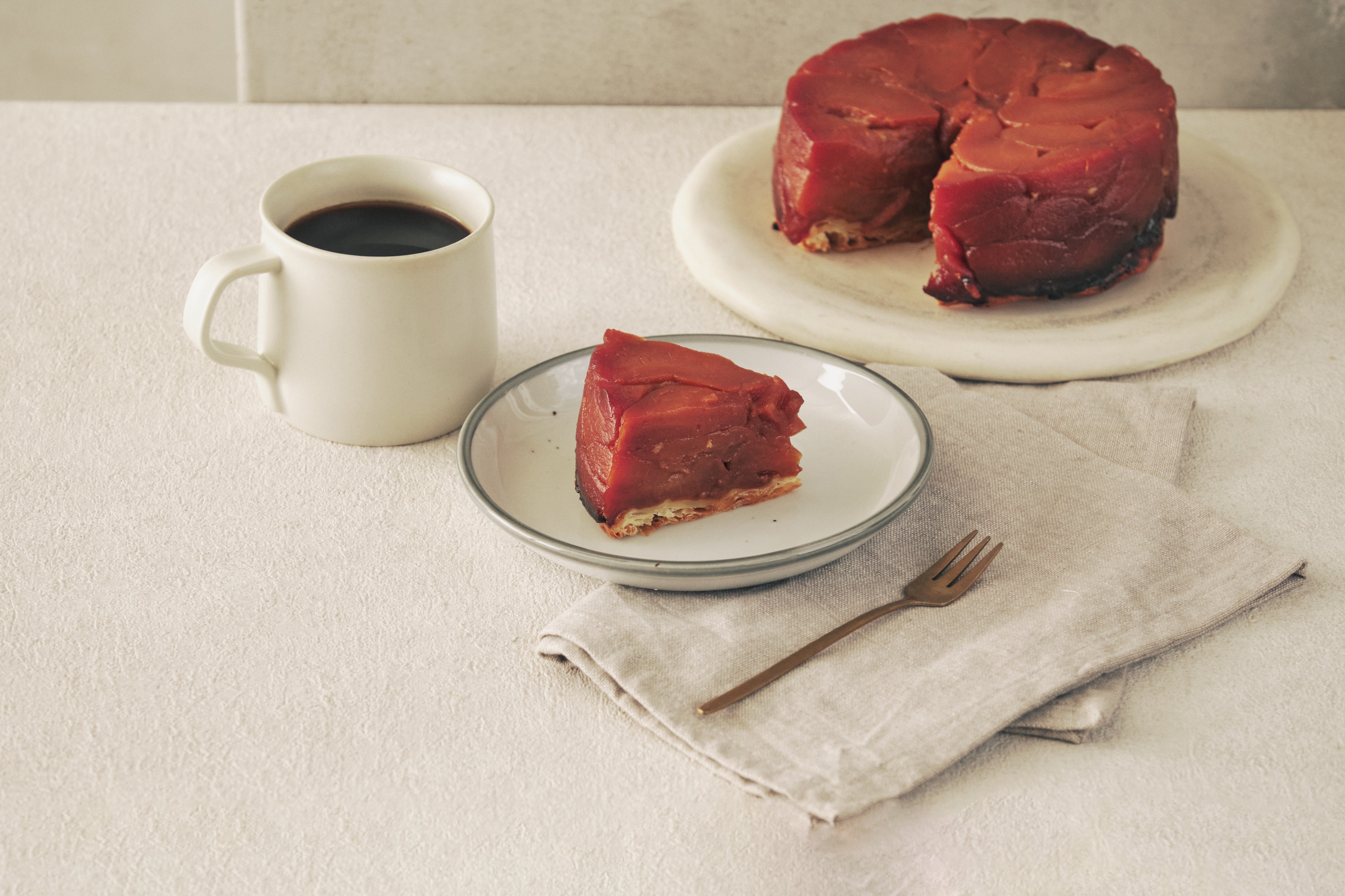 あぴこのタルトタタン（ホール）